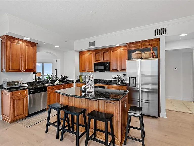 100 Beach Dr NE #1501 — Photo 19