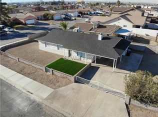 301 E Corn St, Henderson, NV 89011