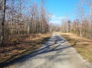 181 Apple Rd, Crossville, TN 38572