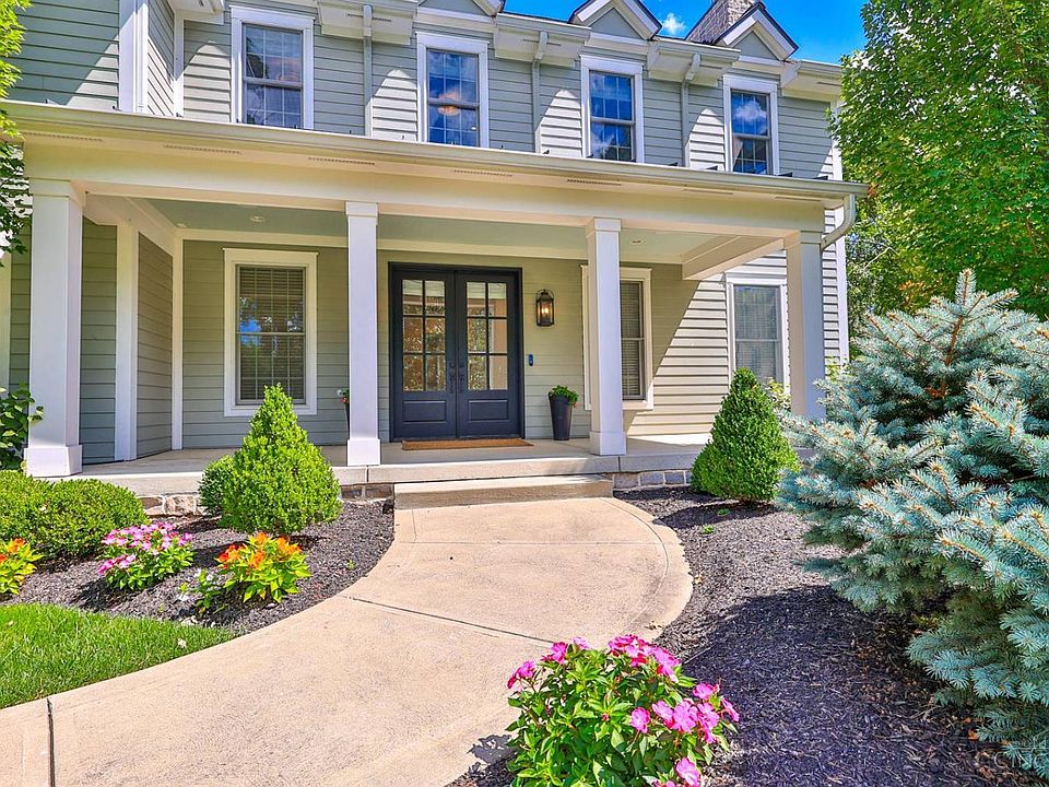 216 Hilltop Ln, Cincinnati, OH 45215 | Zillow