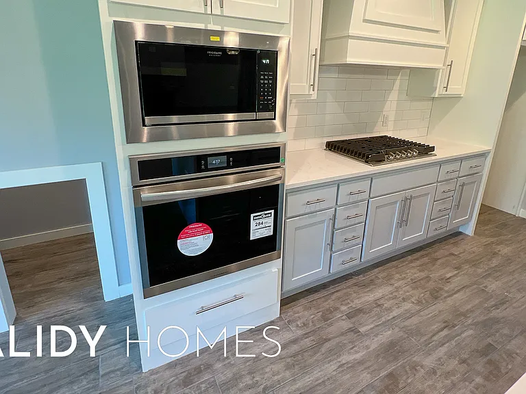 1760 Salma Rd — Photo 11