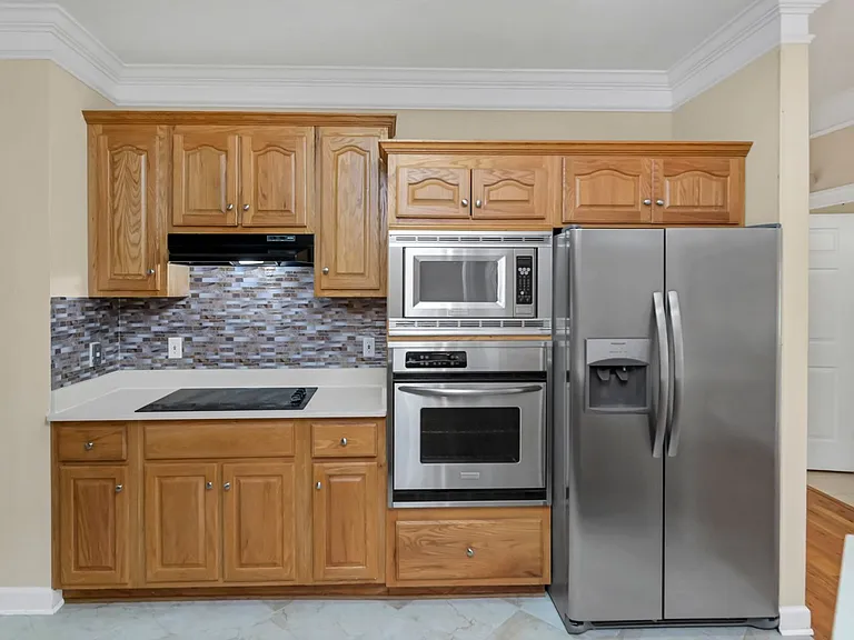 108 Hastings Point Dr — Photo 9
