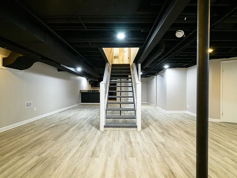 38291 River Park Dr — Photo 33