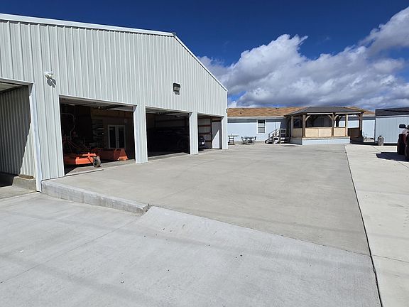 5th image of 32315 Modoc Point Rd