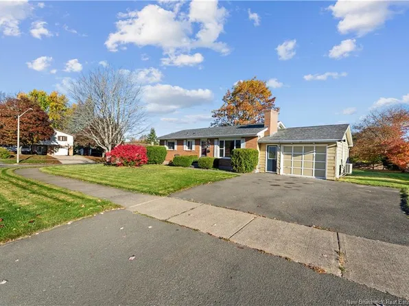 55 Monte Carlo Cres, Moncton, NB E1G 1M6