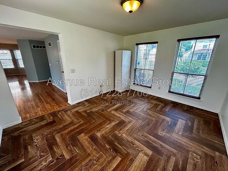 203 Hawksbury Pl — Photo 8
