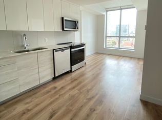 60 Frederick St #808, Kitchener, ON N2H 0C7
