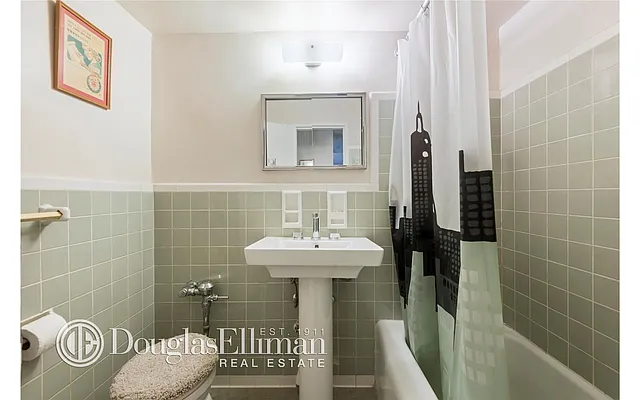 Sold by Douglas Elliman | media 7
