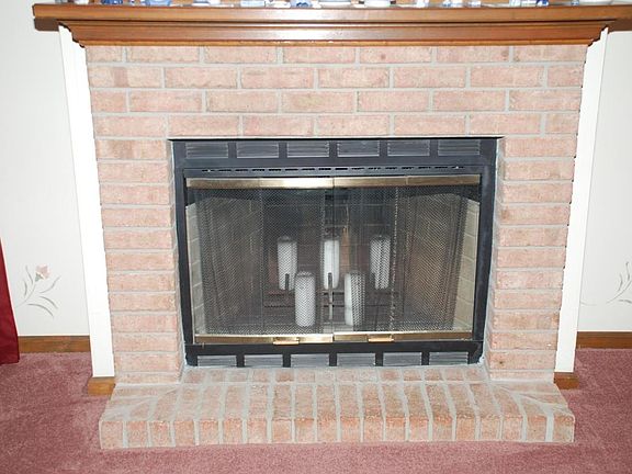 5th image of 3804 Millpoint Dr