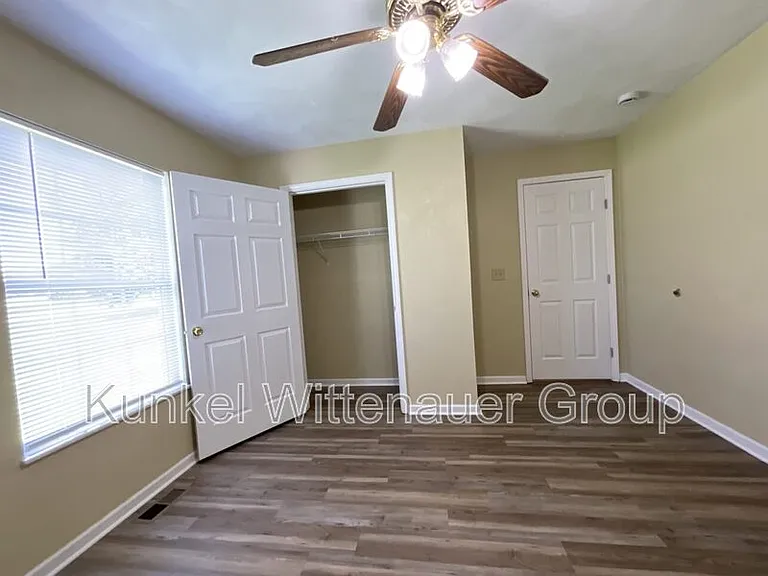 504 Draco Dr — Photo 20