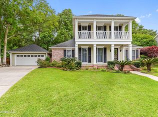 2508 Promenade Blvd, Ocean Springs, MS 39564