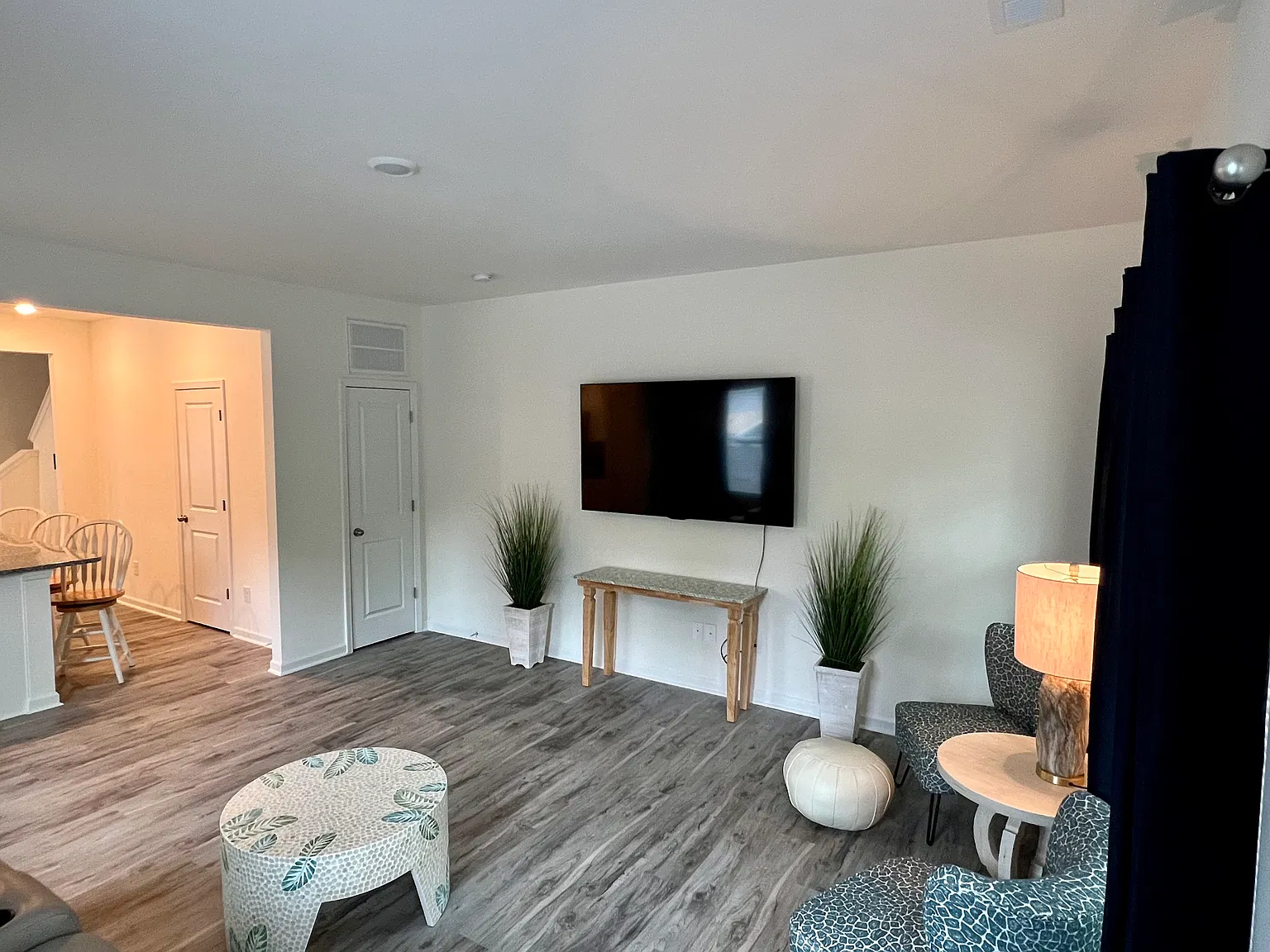 2 bed, 2.5 bath, 1340 sqft, $1,995 — Photo 4