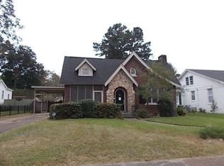 43 College Blvd, Grenada, MS 38901