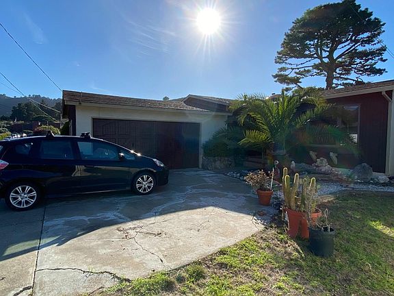 3rd image of 728 Bradford Way