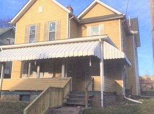 445 New York Ave, Rochester, PA 15074