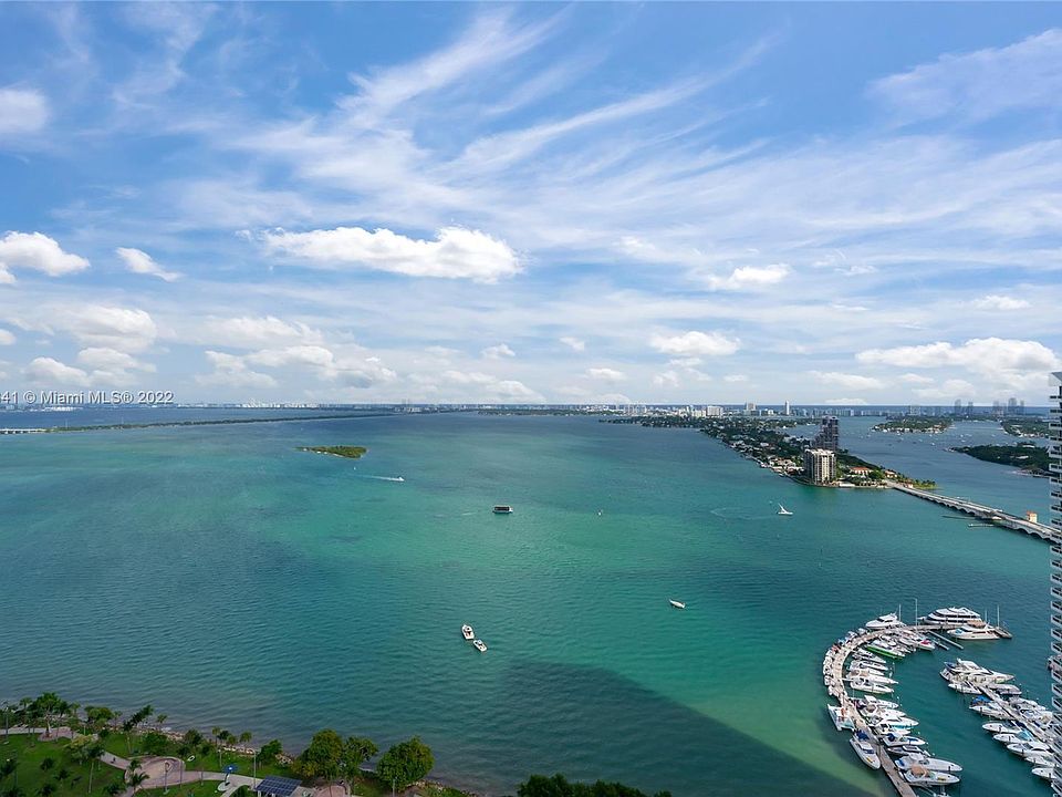 1st image of 1750 N Bayshore Dr APT 3802