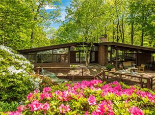 833 Fenimore Rd, Larchmont, NY 10538