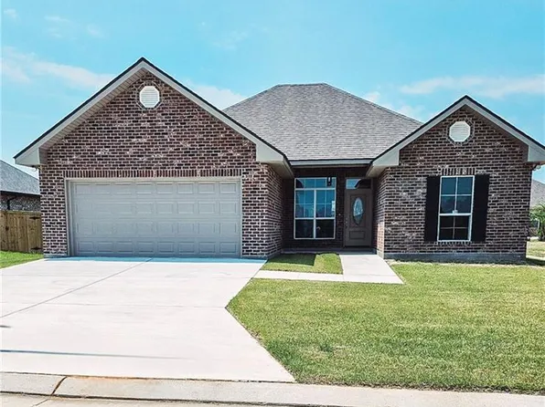 730 Rue St, Michael Terrytown, LA 70056