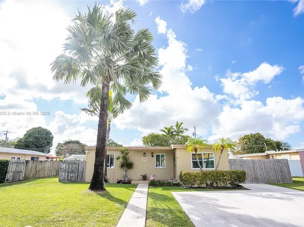 4220 SW 101st Ave, Miami, FL 33165