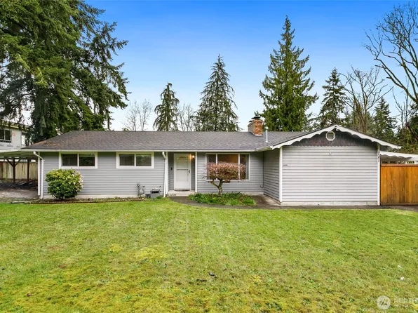 721 15th Avenue SE, Puyallup, WA 98372