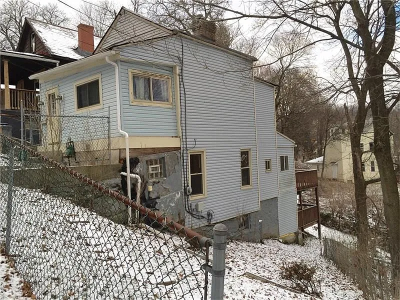 20 Gould Ave photo 1