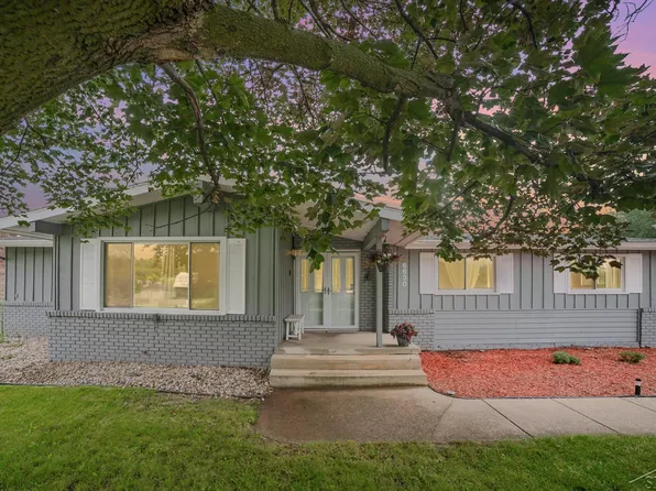 6630 Midland Rd, Freeland, MI 48623