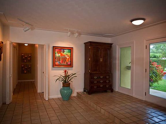 3rd image of 1457 Alegriano Ave