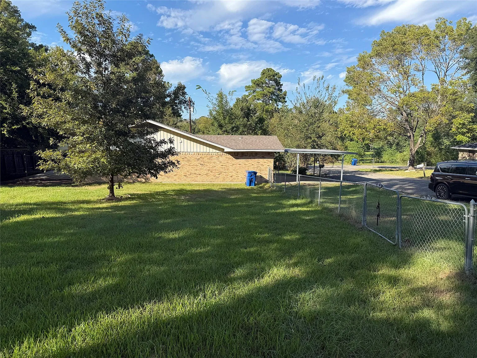 3 bed, 2.0 bath, 1344 sqft, $1,500 — Photo 1