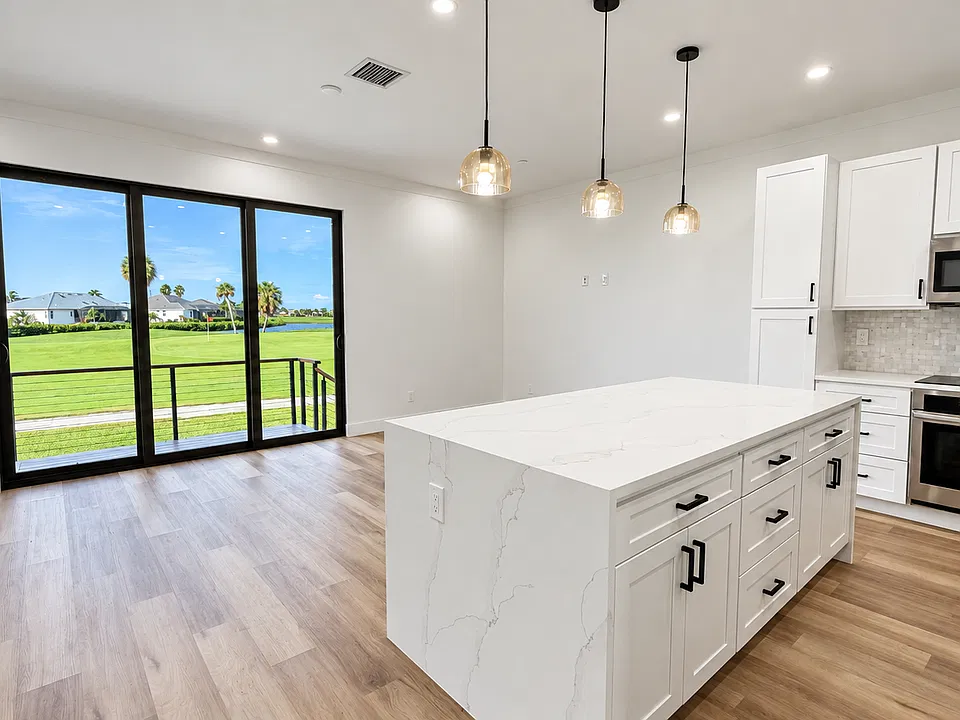 3609 Bal Harbor Blvd #6