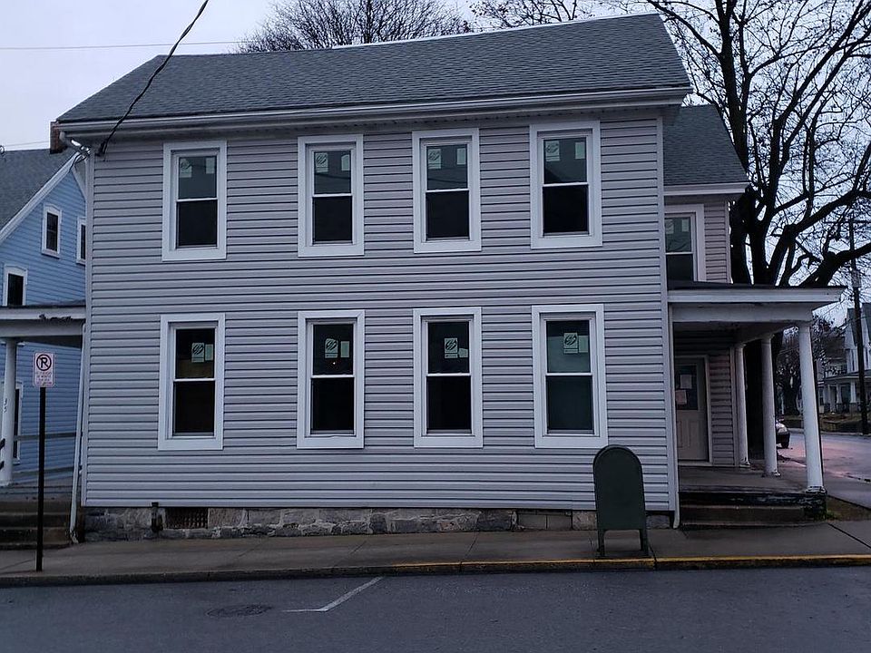 2nd image of 301 E Orange St
