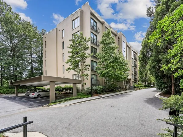 2769 Peachtree Rd NE APT 2, Atlanta, GA 30305