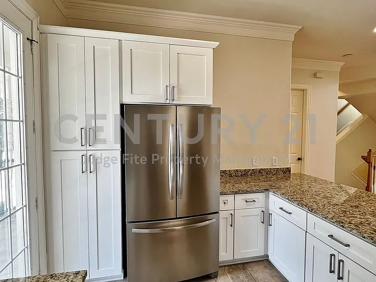 5808 La Vista Dr — Photo 15
