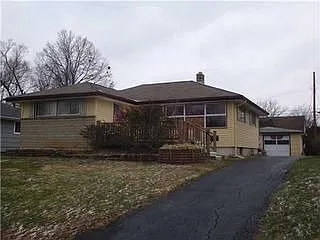 2906 Ashby Rd photo 1