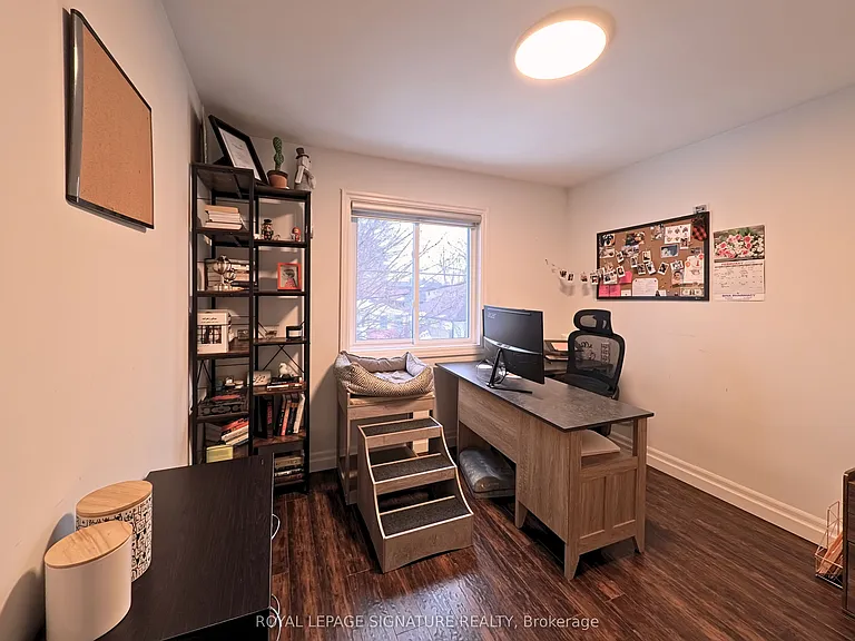94 Meighen Ave — Photo 14