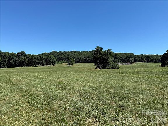 3rd image of 4691 Wilkesboro Hwy