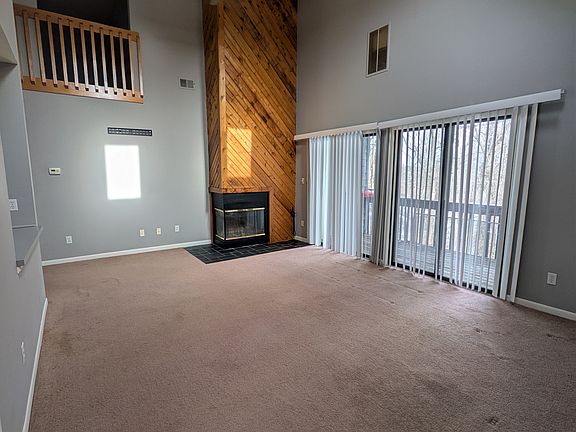 3rd image of 120 Foxfire Dr #120