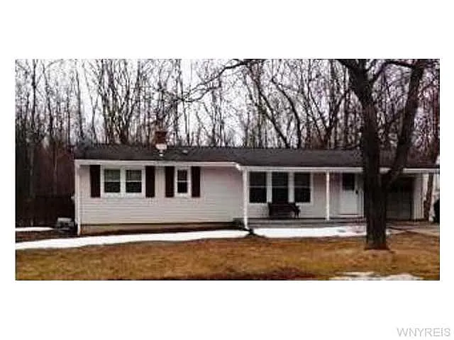 8137 3rd Ave photo 1