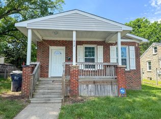 812 Colonial Ave, Colonial Heights, VA 23834