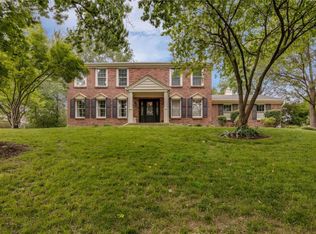 4729 Arevalo Dr, Saint Louis, MO 63128