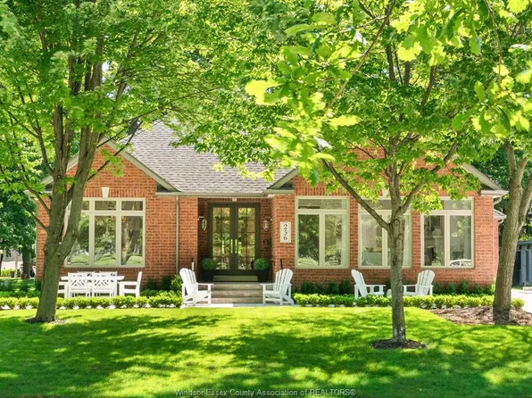 256 Pentilly Rd, Tecumseh, ON N8N 2K9