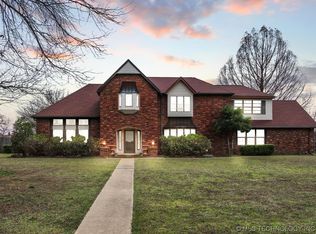 615 Countrywood Way, Sapulpa, OK 74066