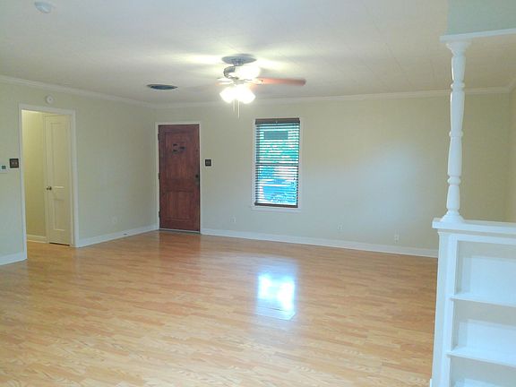 5th image of 4026 Brentwood Dr