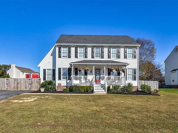 3rd image of 6330 Little Sorrel Dr