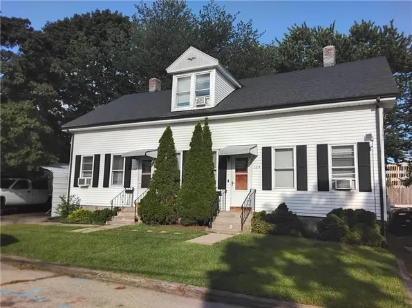 162-164 Cottage St, Warwick, RI 02886