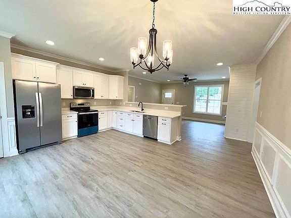3rd image of 24 Kennington Way