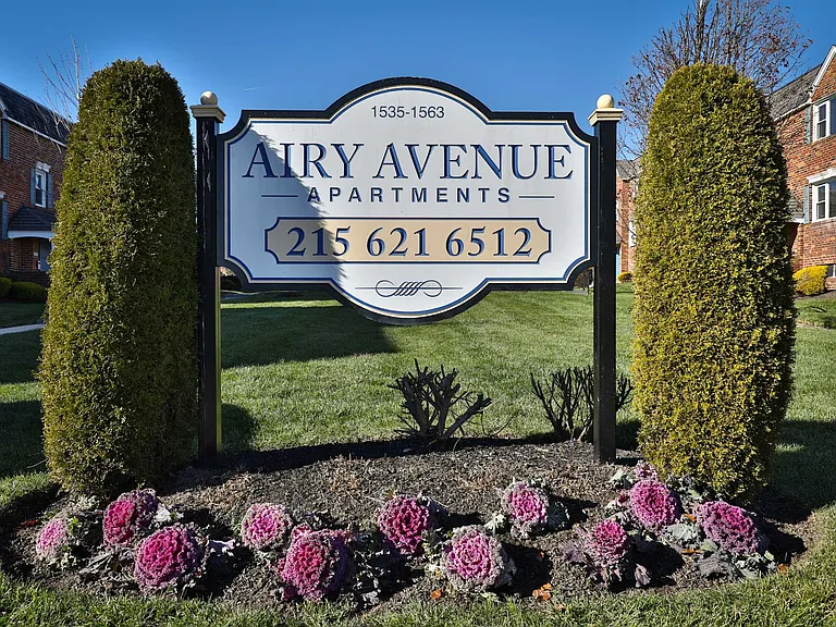 Airy Avenue Apartments — Photo 7