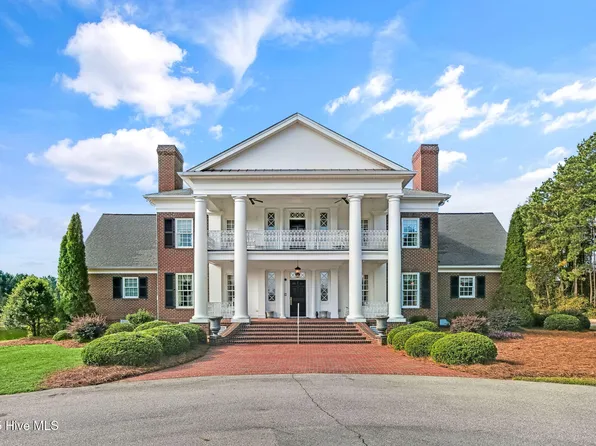 311 Lassiter Road, Four Oaks, NC 27524