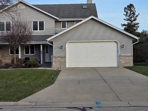 8142 South 88th STREET, Franklin, WI 53132