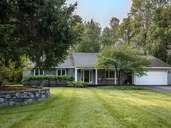 222 Olde Orchard Lane, Shelburne, VT 05482