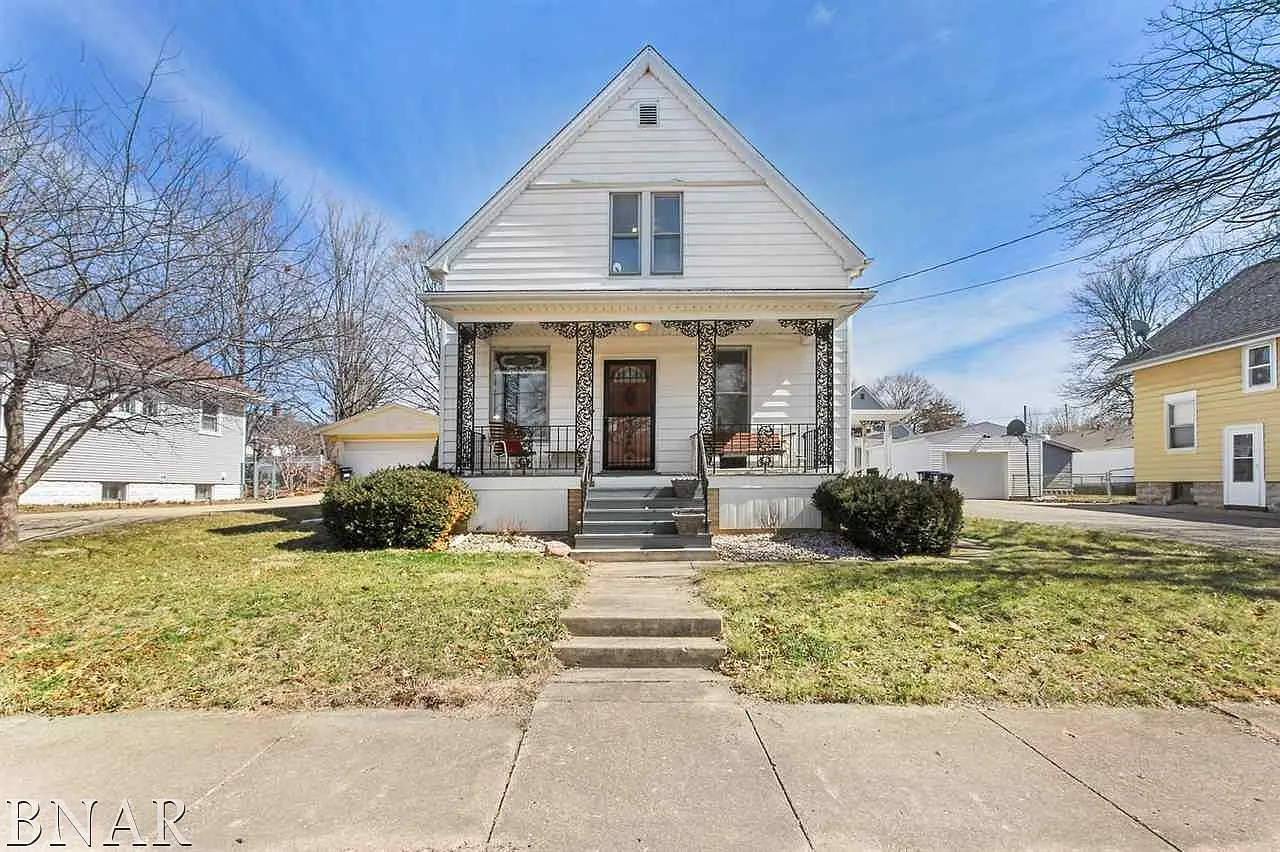 1222 Low St photo 1
